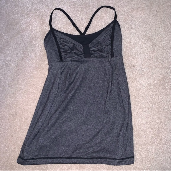 Lululemon Tank Top Black Grey Size 6 Small - Picture 1 of 3